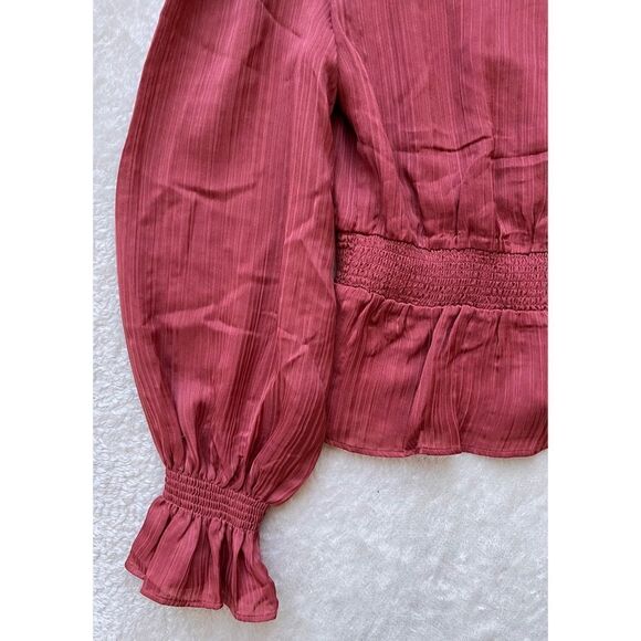 NWT Express Textured Satin Smocked Peplum Top - Picture 9 of 15